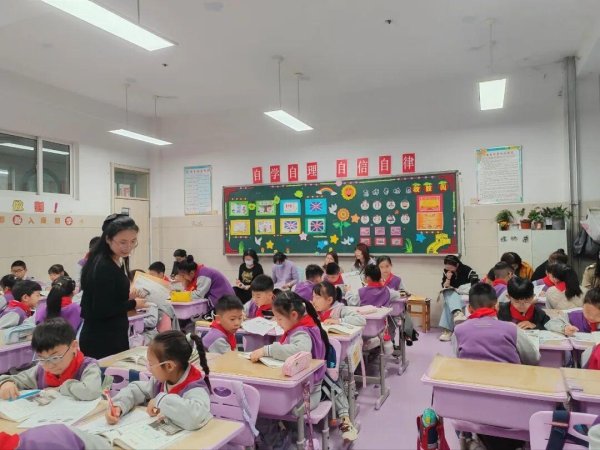 安全炒股配资门户 济南高新区第一实验学校2026年校级优质课评选活动圆满落幕